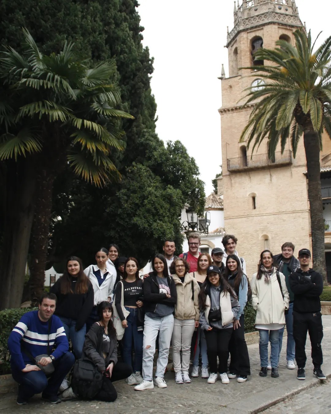 Imagen de la noticia: Visita del alumnado del CFGS de Guía, Información y Asistencia Turística a la ciudad de Ronda [Actualizado]