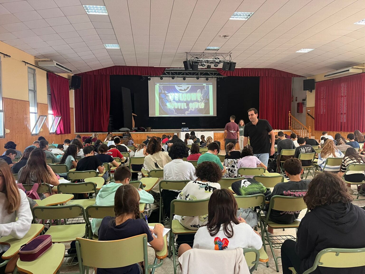 Imagen de la noticia: Ganadores del IV concurso de relatos de terror en inglés